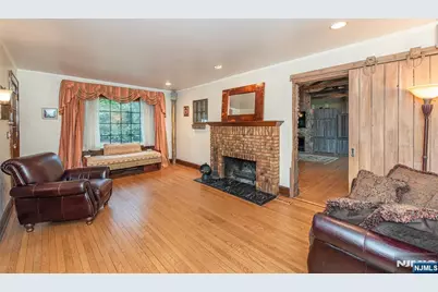 10 Cleveland Road, Caldwell, NJ 07006 - Photo 16