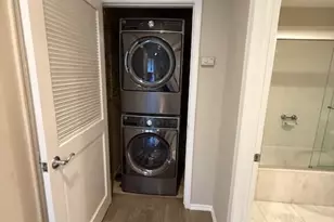 2201 City Pl, Edgewater, NJ 07020 - Photo 14