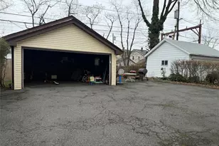 538 Maple Ave, East Orange, NJ 07017 - Photo 2