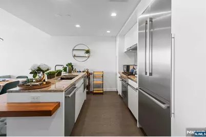 320 Adolphus Avenue Ph11 #PH11, Cliffside Park, NJ 07010 - Photo 4