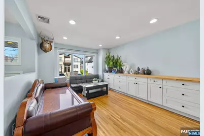 224 Warren Avenue A #A, Fort Lee, NJ 07024 - Photo 4