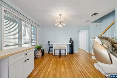 224 Warren Avenue A #A, Fort Lee, NJ 07024 - Photo 6