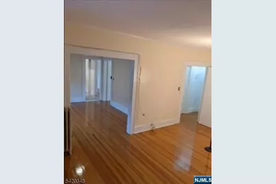 29 Warman Street, Montclair, NJ 07042 - Photo 2