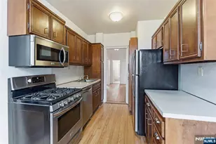 100 Palisade Ave B51, Englewood, NJ 07631 - Photo 14