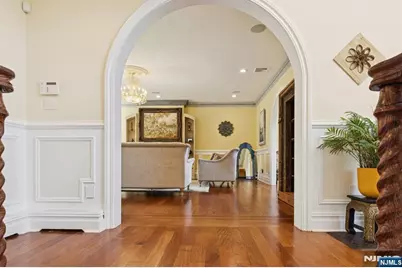 912 Cherokee Lane, Franklin Lakes, NJ 07417 - Photo 32