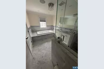 277 Columbia Terrace, Paramus, NJ 07652 - Photo 20