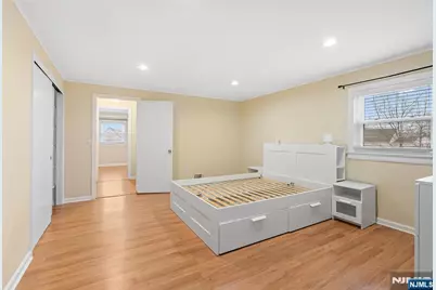 515 North Street, Teaneck Township, NJ 07666 - Photo 18