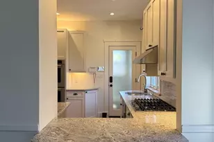 33 Montclair Ave 2, Montclair, NJ 07042 - Photo 6