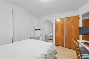 40 Ames Ave, Bergenfield, NJ 07621 - Photo 14