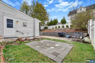 700 9th Street, Secaucus, NJ 07094 - Photo 38