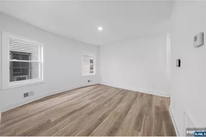 16 Headley Terrace, Irvington, NJ 07111 - Photo 6