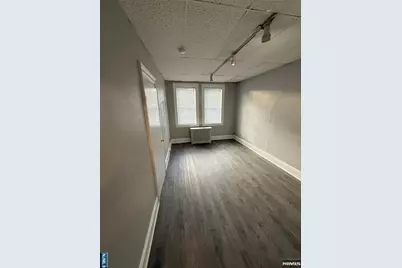 322 Anderson Avenue, Fairview, NJ 07022 - Photo 8