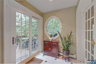 69 Knollwood Road, Upper Saddle River, NJ 07458 - Photo 10