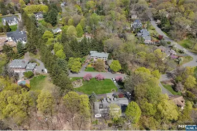 69 Knollwood Road, Upper Saddle River, NJ 07458 - Photo 42