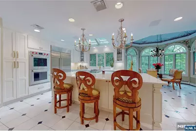 69 Knollwood Road, Upper Saddle River, NJ 07458 - Photo 4