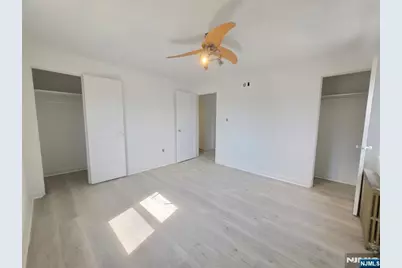 683 Kingsland, Lyndhurst Township, NJ 07071 - Photo 10