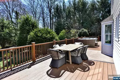 10 Knollwood Road, Upper Saddle River, NJ 07458 - Photo 30
