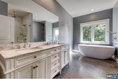 119 Columbus Drive, Tenafly, NJ 07670 - Photo 10