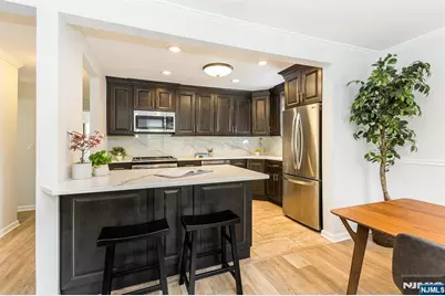 7 Van Vleck Street C0009 #C0009, Montclair, NJ 07042 - Photo 8