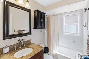 569 Linden Ave, Teaneck Township, NJ 07666 - Photo 18