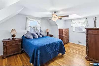 569 Linden Avenue, Teaneck Township, NJ 07666 - Photo 20