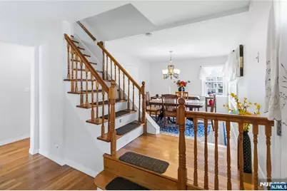 569 Linden Avenue, Teaneck Township, NJ 07666 - Photo 10