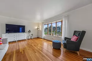 576 Thurnau Dr, River Vale Township, NJ 07675 - Photo 10