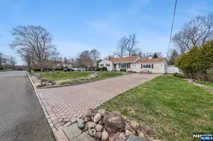 576 Thurnau Dr, River Vale Township, NJ 07675 - Photo 1