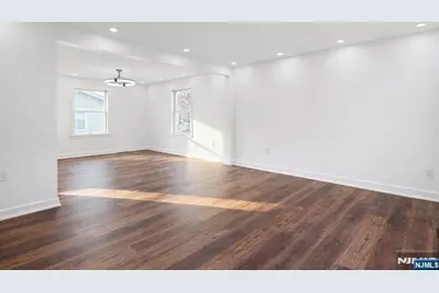 87 Merseles Street 2 #2, Jersey City, NJ 07302 - Photo 2