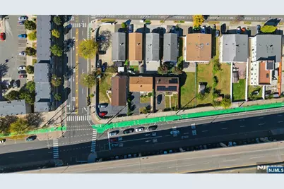 87 Merseles Street 2 #2, Jersey City, NJ 07302 - Photo 34