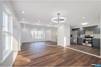 87 Merseles Street 2 #2, Jersey City, NJ 07302 - Photo 8