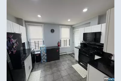 41 N 11th, Paterson, NJ 07522 - Photo 6