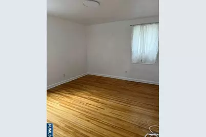 2350 Linwood Avenue 3H #3H, Fort Lee, NJ 07024 - Photo 2