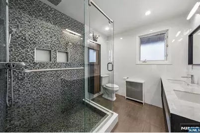 453 Fort Lee Road, Leonia, NJ 07605 - Photo 14