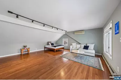 453 Fort Lee Road, Leonia, NJ 07605 - Photo 16