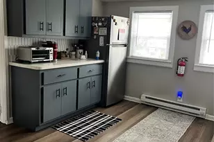 41 Locust Ave, Emerson, NJ 07630 - Photo 4