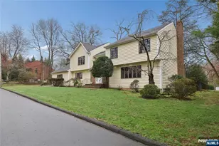 130 Whitman St, Haworth, NJ 07641 - Photo 38