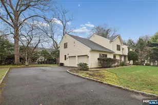 130 Whitman St, Haworth, NJ 07641 - Photo 2