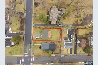 674 Berkeley Avenue, Orange, NJ 07050 - Photo 18