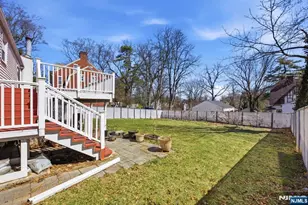 674 Berkeley Ave, Orange, NJ 07050 - Photo 24