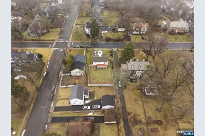 674 Berkeley Avenue, Orange, NJ 07050 - Photo 26