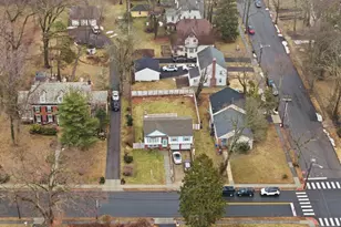 674 Berkeley Ave, Orange, NJ 07050 - Photo 28