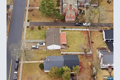 674 Berkeley Avenue, Orange, NJ 07050 - Photo 30