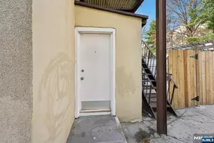 7 Bender Pl 3, Cliffside Park, NJ 07010 - Photo 18