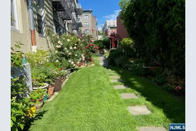 211 14th Street 3R #3R, Hoboken, NJ 07030 - Photo 26