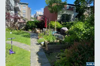 211 14th Street 3R #3R, Hoboken, NJ 07030 - Photo 24