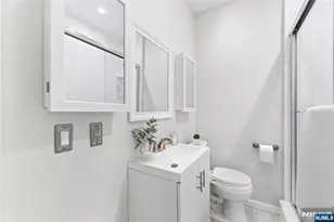 211 14th Street 3R, Hoboken, NJ 07030 - Photo 18