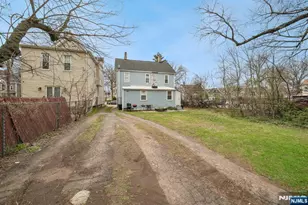 44 State St, East Orange, NJ 07017 - Photo 26