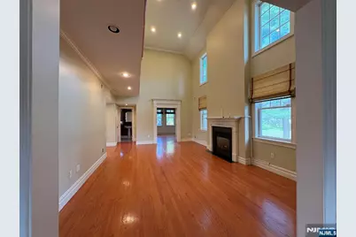 38 Walthery Avenue, Ridgewood, NJ 07450 - Photo 8