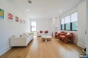 144 Village Cir, Paramus, NJ 07652 - Photo 4